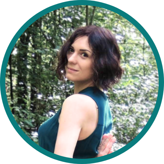 joga wrażliwa na traumę joga świadoma traumy warszawa carolina const terapia bessel van der kolk praca z ciałem psychoterapia terapia traumy PTSD CPTSD psycholog kurs szkolenie certyfikowane psychotraumatolog regulacja układu nerwowego joga nidra relaksacja redukcja stresu mindfulness medytacja